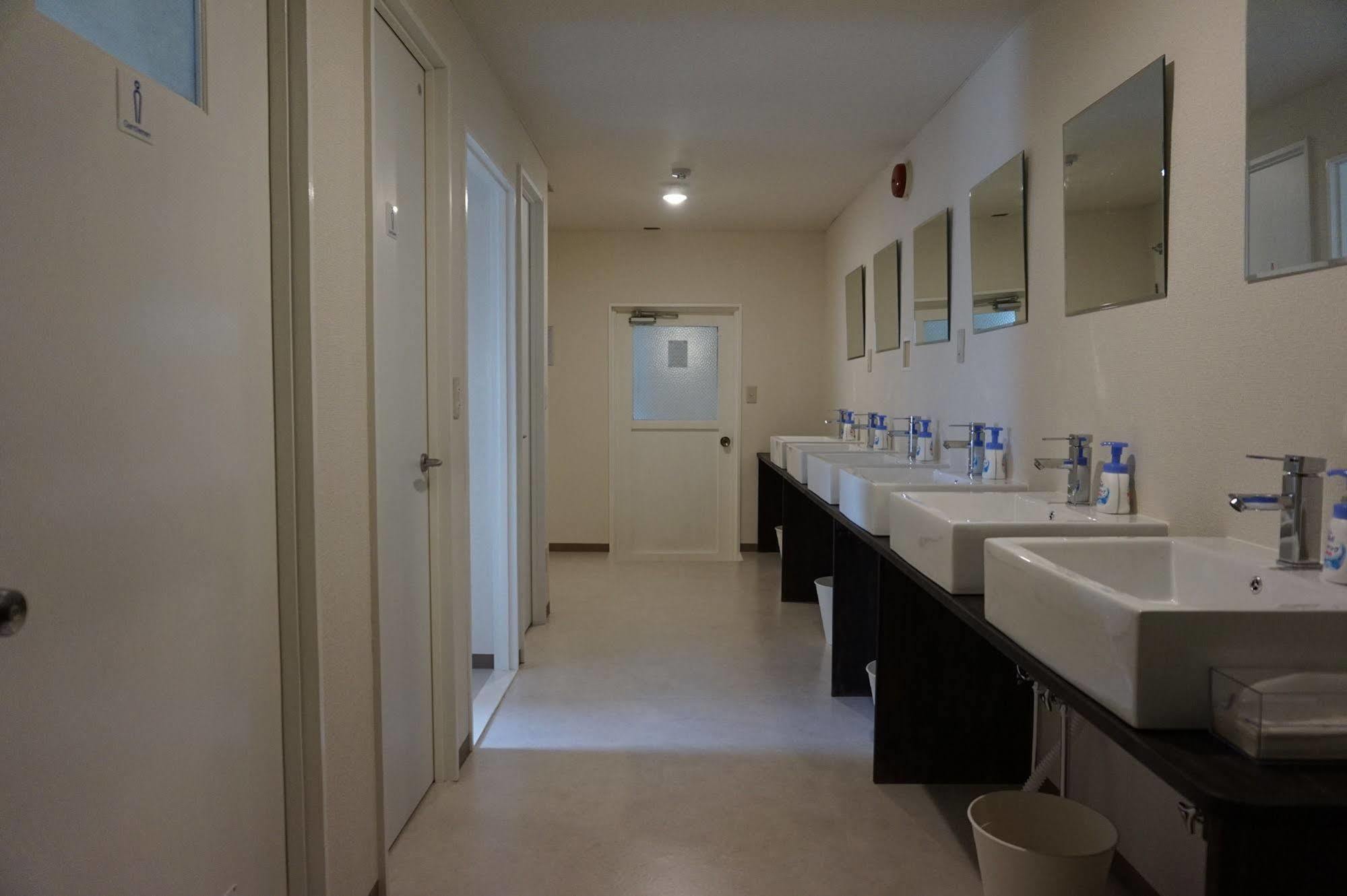 Uni Hostel Osaka Ngoại thất bức ảnh