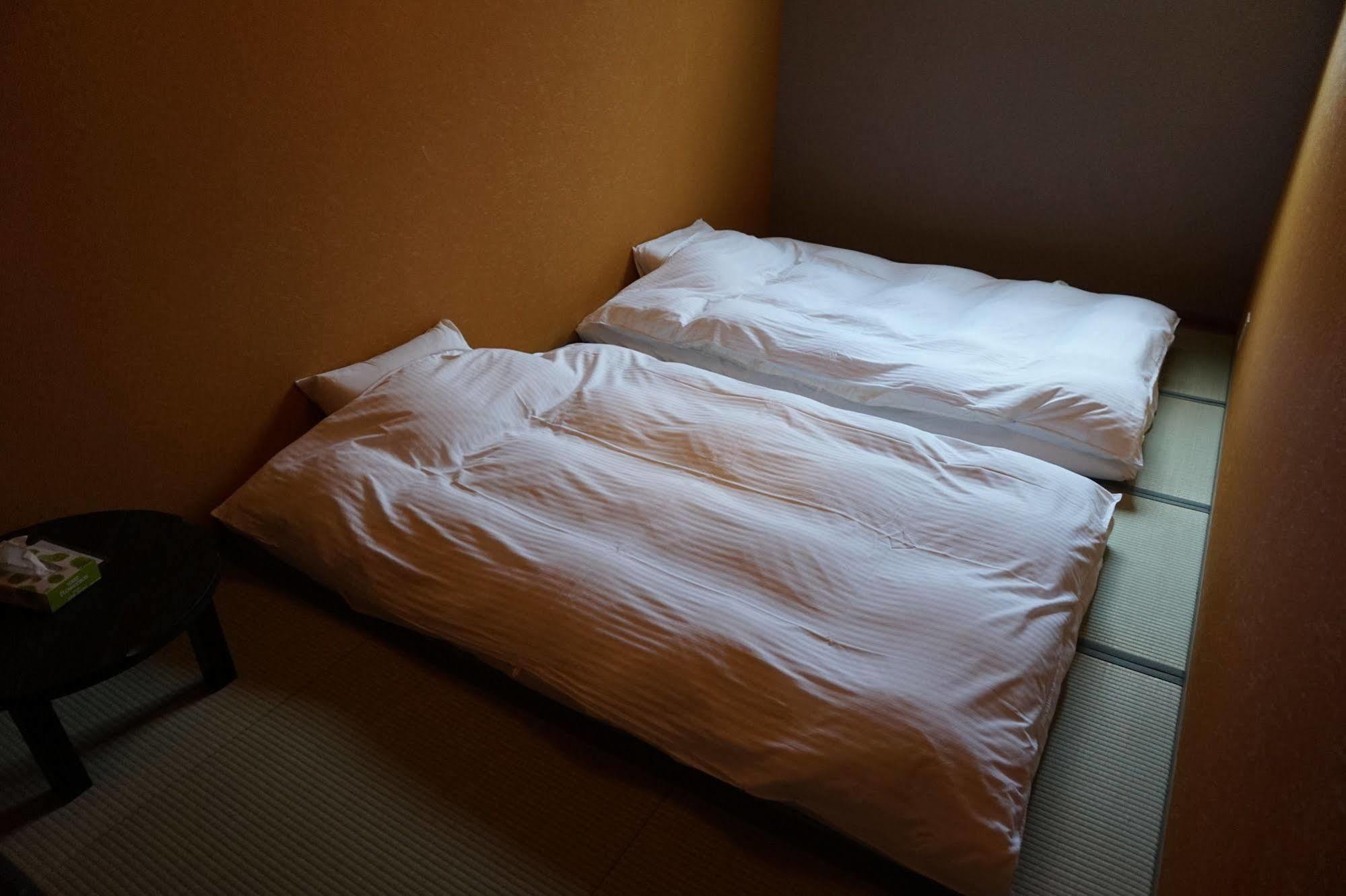 Uni Hostel Osaka Ngoại thất bức ảnh