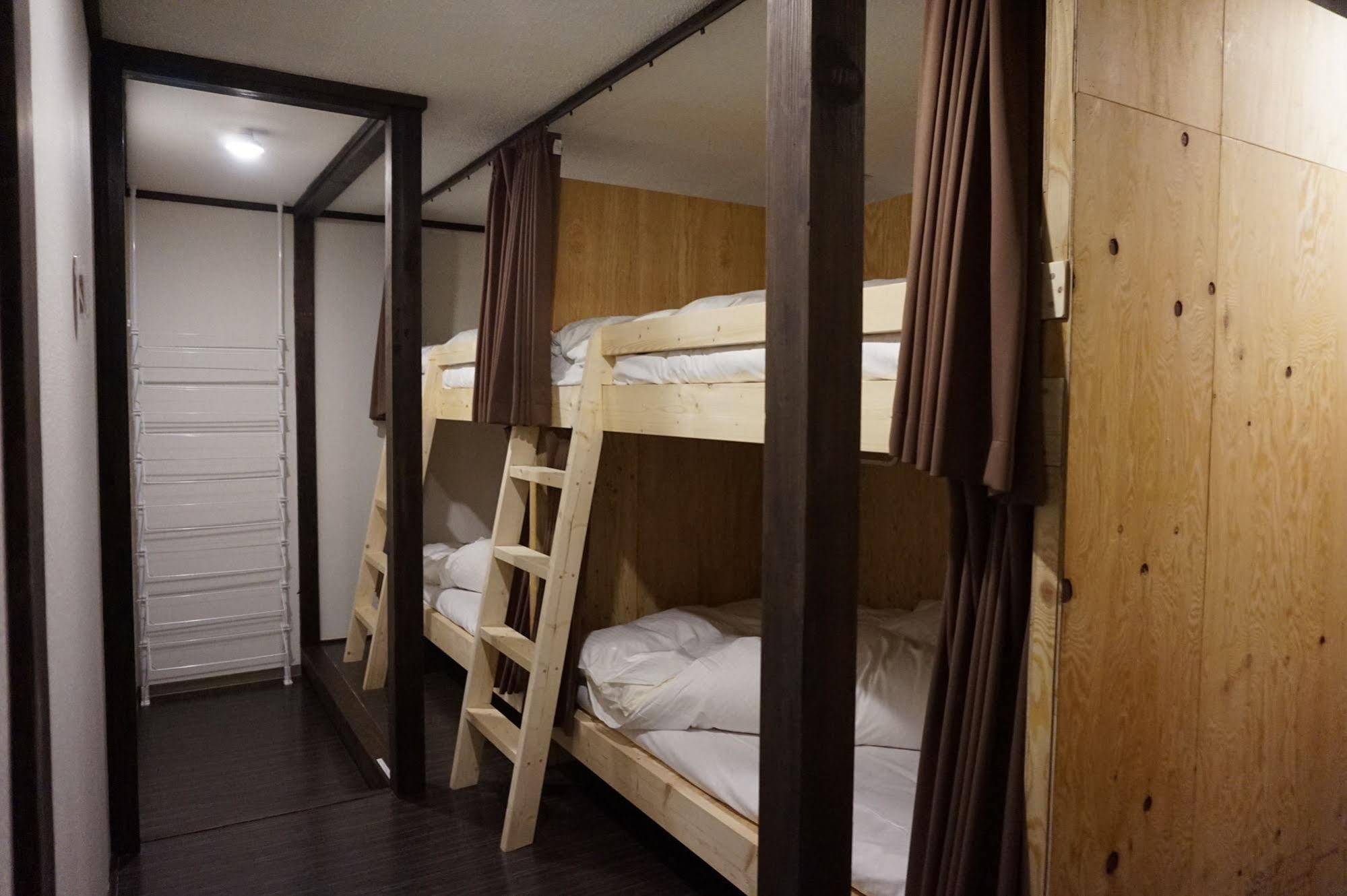 Uni Hostel Osaka Ngoại thất bức ảnh