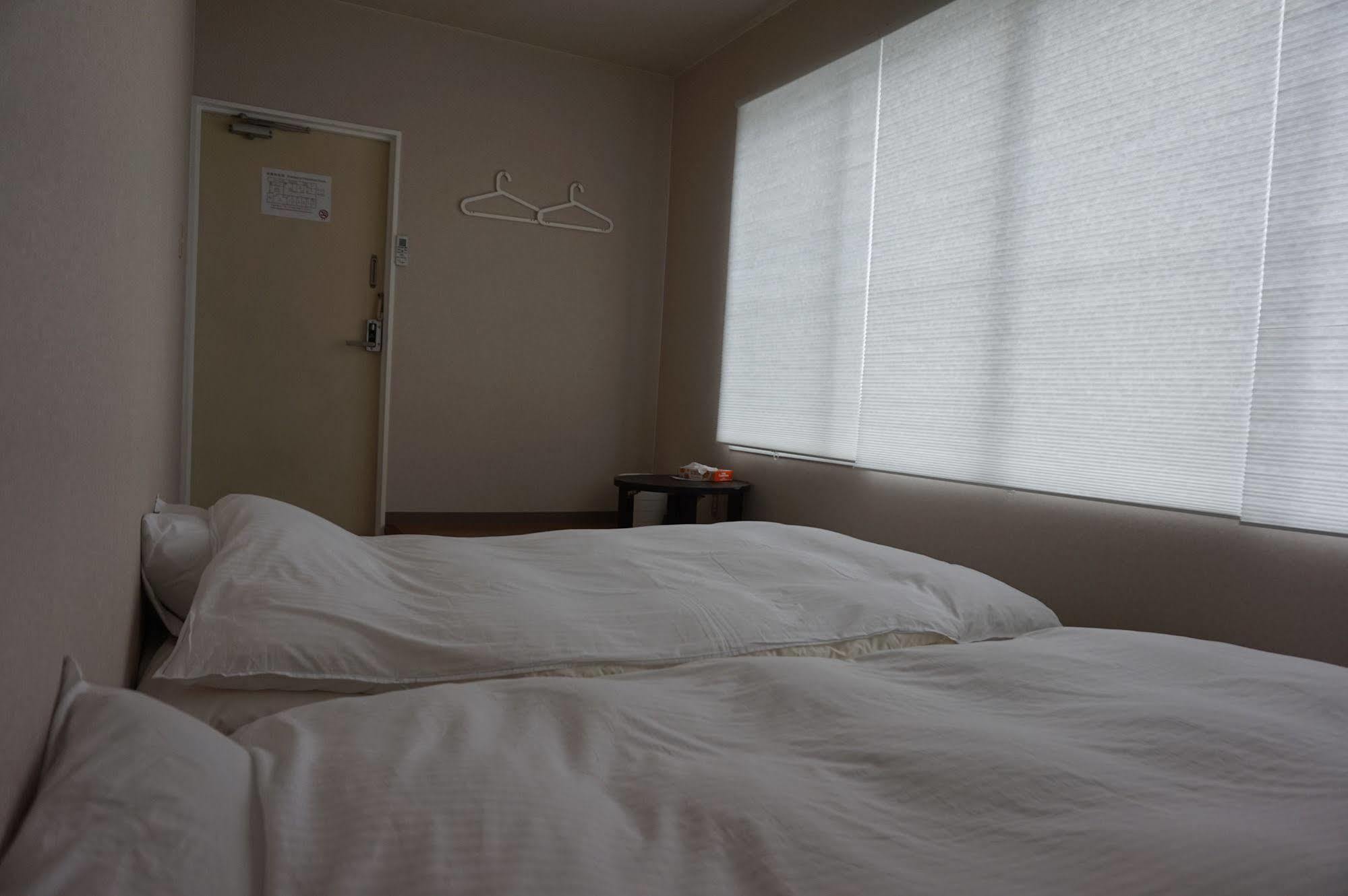Uni Hostel Osaka Ngoại thất bức ảnh
